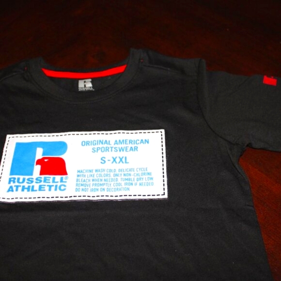 Russell Athletic Kids Black T-Shirt - Size S - Picture 1 of 6